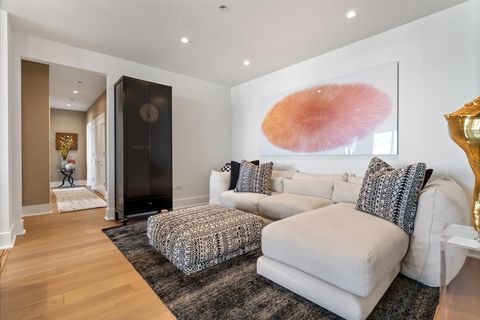 Tiny photo for 363 E Wacker Drive #4206, Chicago, IL 60601 (MLS # 12566766)