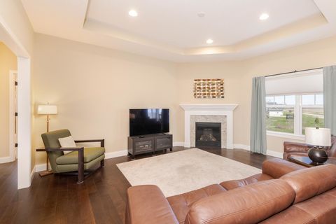 Tiny photo for 19 Red Maple Court, Bloomington, IL 61705 (MLS # 12604534)