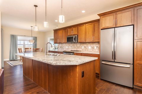 Tiny photo for 19 Red Maple Court, Bloomington, IL 61705 (MLS # 12604534)