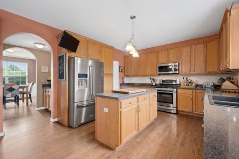 Tiny photo for 254 E Park Avenue, Sugar Grove, IL 60554 (MLS # 12742020)