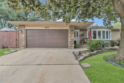 Photo of 800 Cedar Lane, Bartlett, IL 60103 (MLS # 12442368)