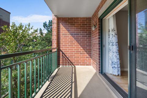 Tiny photo for 20 S MAIN Street #301, Mount Prospect, IL 60056 (MLS # 12498786)