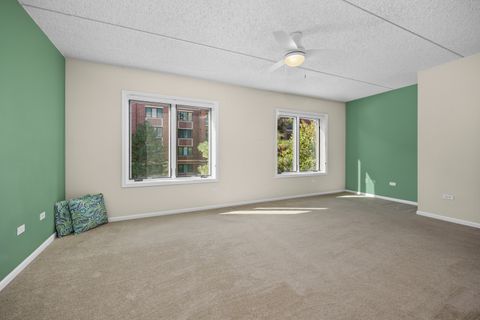 Tiny photo for 20 S MAIN Street #301, Mount Prospect, IL 60056 (MLS # 12498786)
