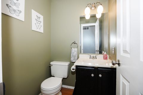 Tiny photo for 312 Clover Court, Bloomington, IL 61701 (MLS # 12554266)