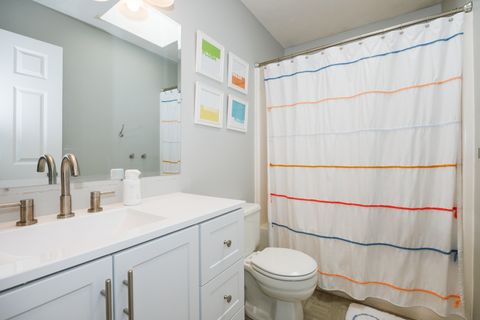 Tiny photo for 312 Clover Court, Bloomington, IL 61701 (MLS # 12554266)