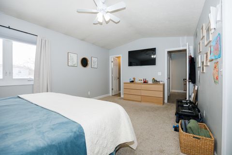 Tiny photo for 312 Clover Court, Bloomington, IL 61701 (MLS # 12554266)