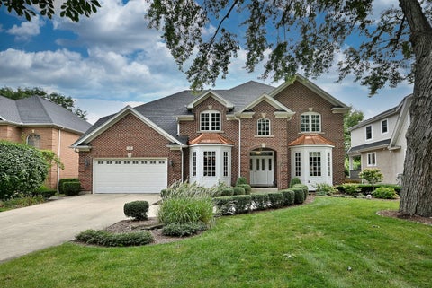 Photo of 155 S Chandler Avenue, Elmhurst, IL 60126 (MLS # 12794343)