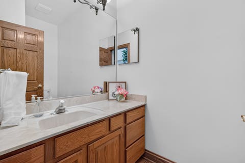 Tiny photo for 450 Ford Lane, Bartlett, IL 60103 (MLS # 12733317)