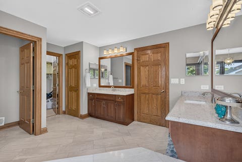 Tiny photo for 450 Ford Lane, Bartlett, IL 60103 (MLS # 12733317)