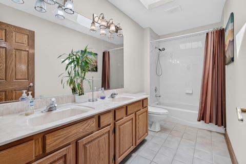 Tiny photo for 450 Ford Lane, Bartlett, IL 60103 (MLS # 12733317)