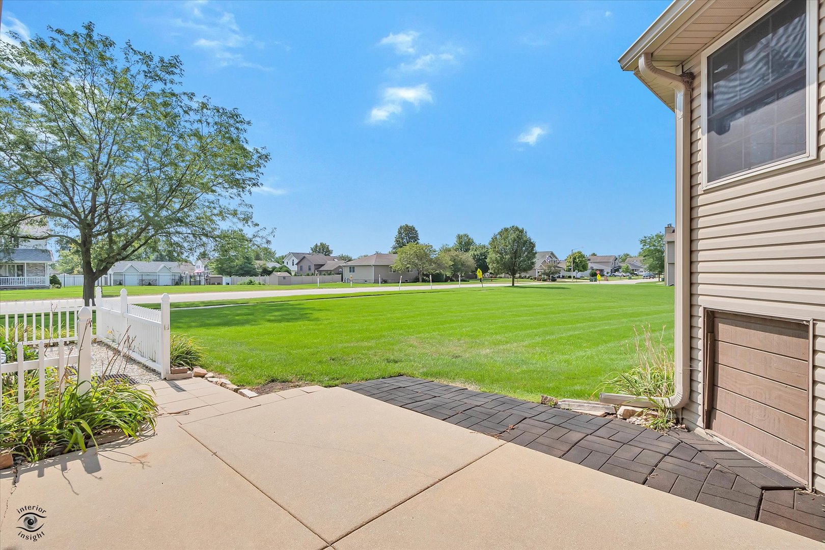 15553 Lakeview Drive