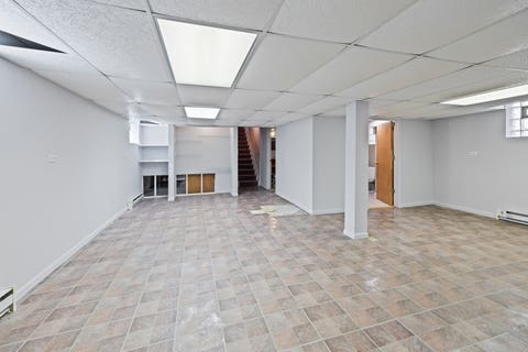 Tiny photo for 2850 W Chase Avenue, Chicago, IL 60645 (MLS # 12725569)