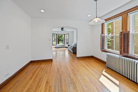 Tiny photo for 2850 W Chase Avenue, Chicago, IL 60645 (MLS # 12725569)