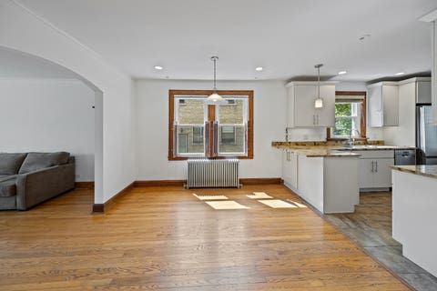 Tiny photo for 2850 W Chase Avenue, Chicago, IL 60645 (MLS # 12725569)
