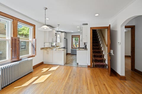 Tiny photo for 2850 W Chase Avenue, Chicago, IL 60645 (MLS # 12725569)