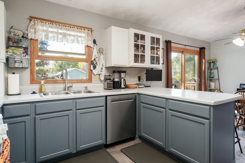 Tiny photo for 545 Rivercove Court, Machesney Park, IL 61115 (MLS # 12792283)