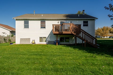 Tiny photo for 545 Rivercove Court, Machesney Park, IL 61115 (MLS # 12792283)
