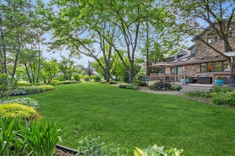 Tiny photo for 500 Parkview Place, Burr Ridge, IL 60527 (MLS # 12760703)