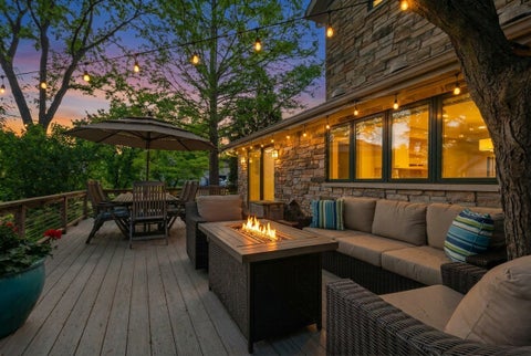 Tiny photo for 500 Parkview Place, Burr Ridge, IL 60527 (MLS # 12760703)