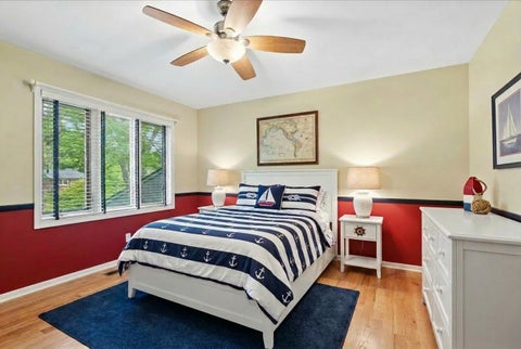 Tiny photo for 500 Parkview Place, Burr Ridge, IL 60527 (MLS # 12760703)