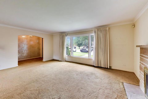 Tiny photo for 6247 N Leona Avenue, Chicago, IL 60646 (MLS # 12747647)