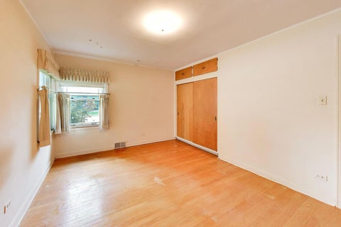 Tiny photo for 6247 N Leona Avenue, Chicago, IL 60646 (MLS # 12747647)