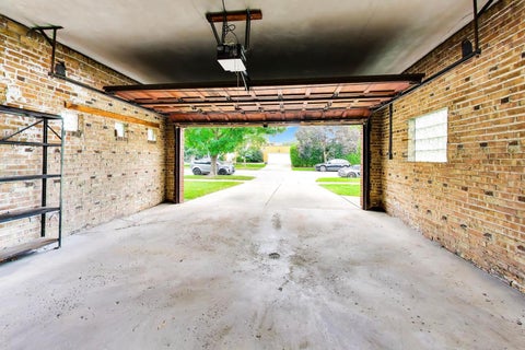 Tiny photo for 6247 N Leona Avenue, Chicago, IL 60646 (MLS # 12747647)
