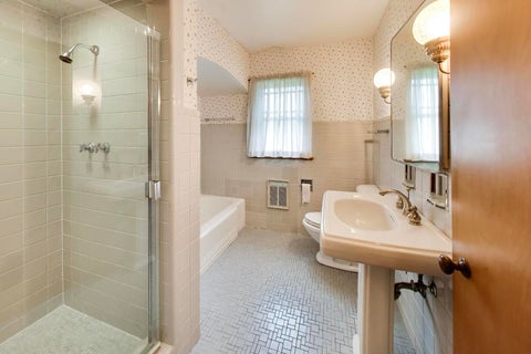 Tiny photo for 6247 N Leona Avenue, Chicago, IL 60646 (MLS # 12747647)