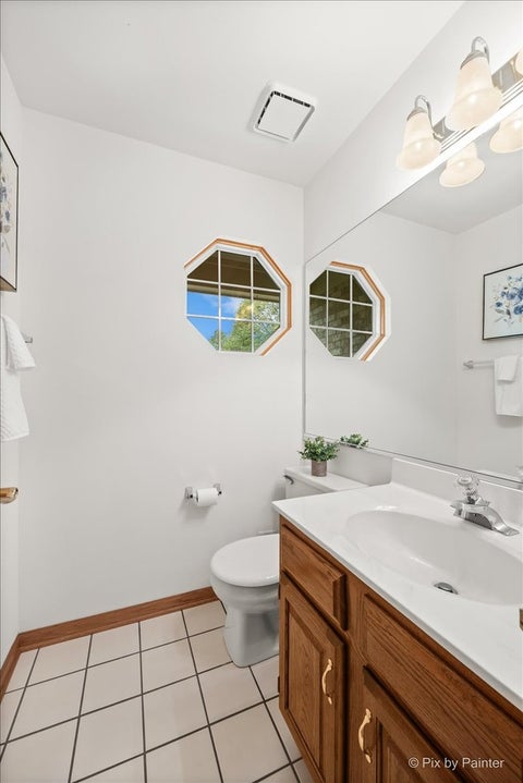Tiny photo for 664 Mayfair Drive, Carol Stream, IL 60188 (MLS # 12764568)