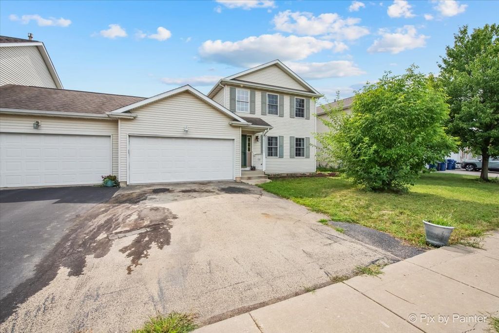 Photo for 1548 Moluf Street #0, DeKalb, IL 60115 (MLS # 12504852)