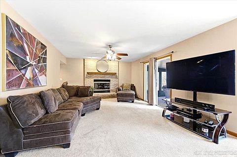 Tiny photo for 1107 Pember Circle, West Dundee, IL 60118 (MLS # 12597532)