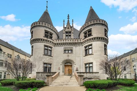 4938 S Drexel Boulevard 214R Chicago IL 60615
