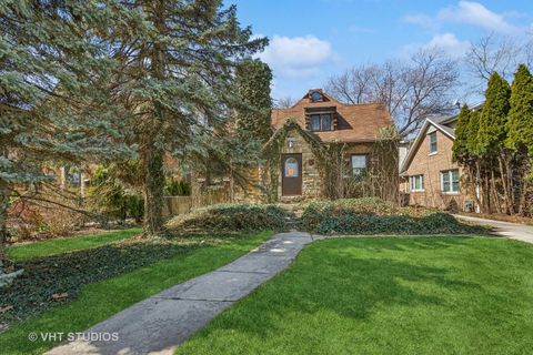 Photo of 562 Byrd Road, Riverside, IL 60546 (MLS # 12383790)