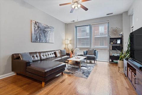 Tiny photo for 2025 S Indiana Avenue #407, Chicago, IL 60616 (MLS # 12604556)