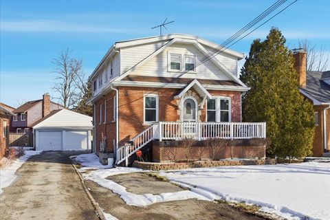 1643 Harding Road Northfield IL 60093