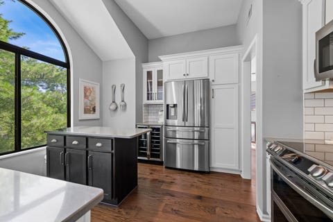 Tiny photo for 752 SHORELINE Road #1077, Lake Barrington, IL 60010 (MLS # 12688858)