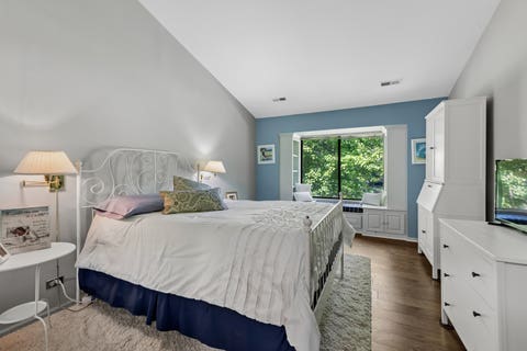Tiny photo for 752 SHORELINE Road #1077, Lake Barrington, IL 60010 (MLS # 12688858)