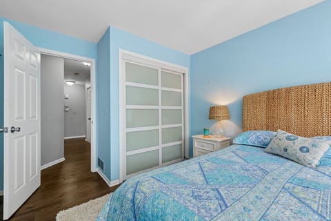 Tiny photo for 752 SHORELINE Road #1077, Lake Barrington, IL 60010 (MLS # 12688858)