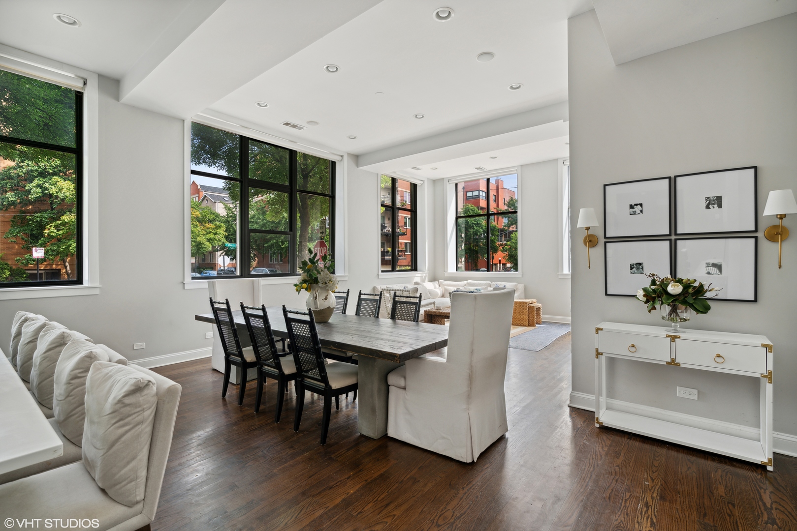544 N Paulina Street 1