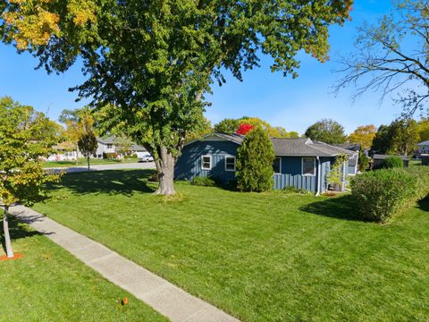 Tiny photo for 101 Clearmont Drive, Elk Grove Village, IL 60007 (MLS # 12505960)