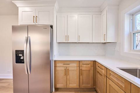 Tiny photo for 4232 W 109th Street, Oak Lawn, IL 60453 (MLS # 12585126)