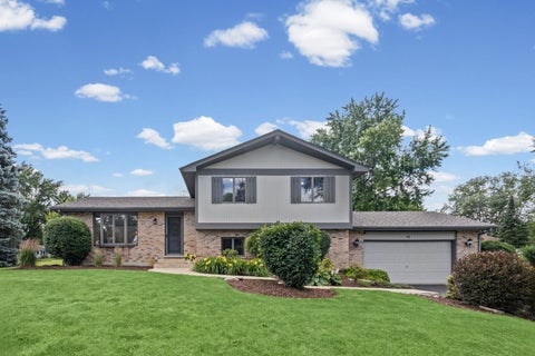 Photo of 46 Ashlawn Avenue, Oswego, IL 60543 (MLS # 12678155)