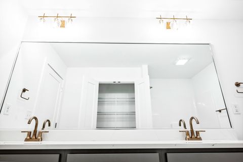 Tiny photo for 5017 Finlen Lane, Bloomington, IL 61705 (MLS # 12333721)