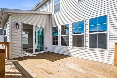 Tiny photo for 5017 Finlen Lane, Bloomington, IL 61705 (MLS # 12333721)