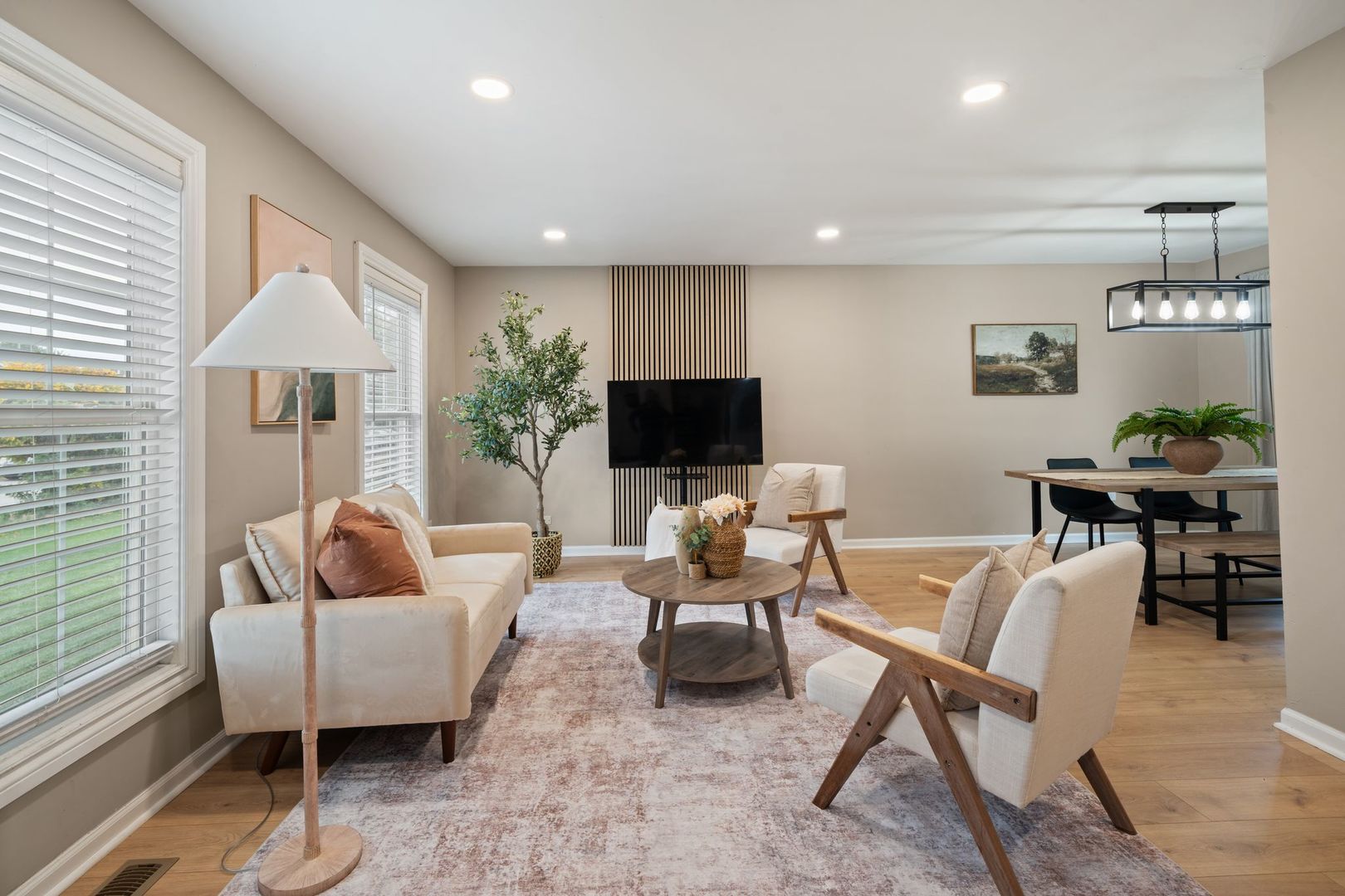28 Dennison Drive
