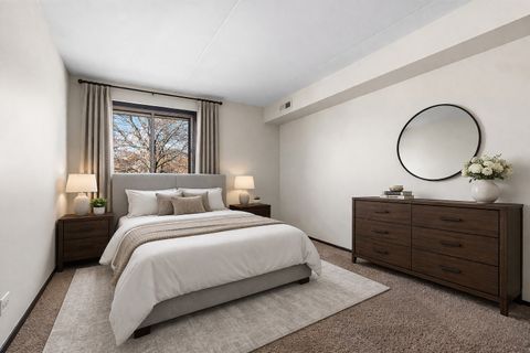 Tiny photo for 13911 James Drive #1005, Crestwood, IL 60418 (MLS # 12603221)