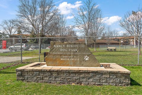 Tiny photo for 13911 James Drive #1005, Crestwood, IL 60418 (MLS # 12603221)