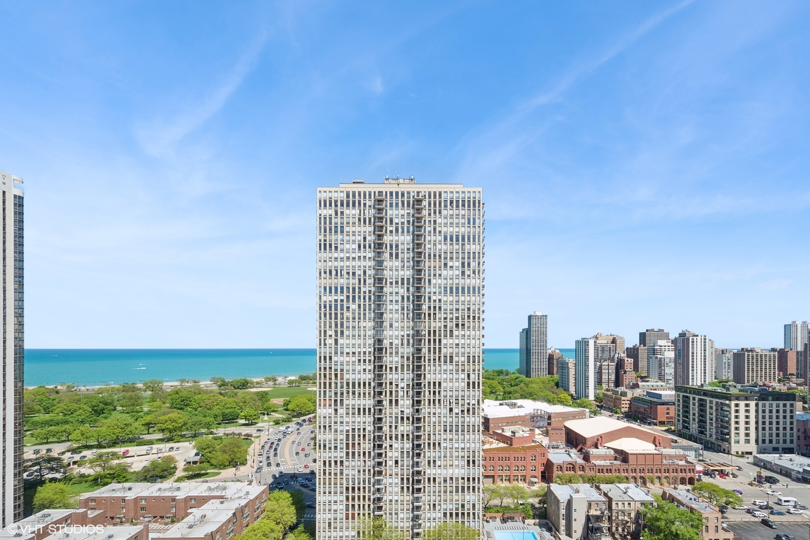 1636 N Wells Street 2601