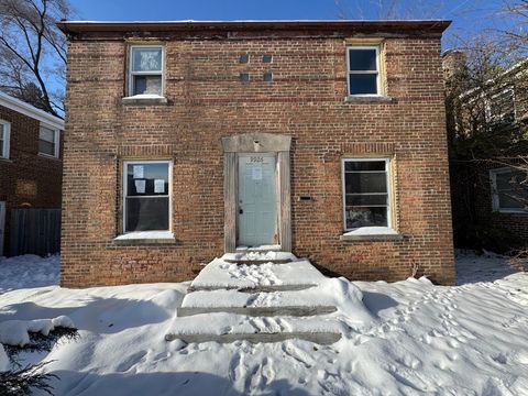 Tiny photo for 9926 S Luella Avenue, Chicago, IL 60617 (MLS # 12528412)