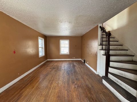 Tiny photo for 9926 S Luella Avenue, Chicago, IL 60617 (MLS # 12528412)